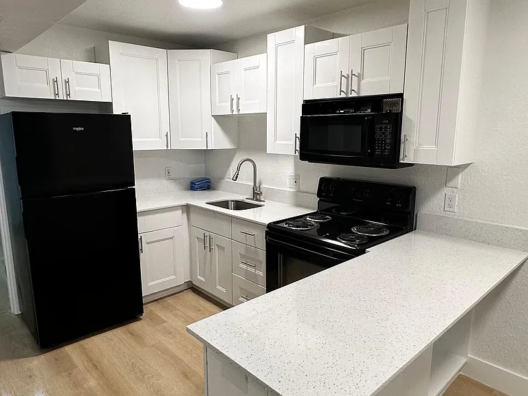 Harper Flats — Photo 10