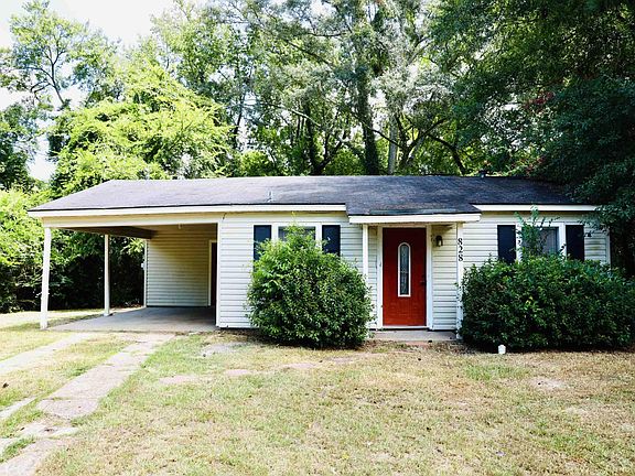 2nd image of 828 Ponder St