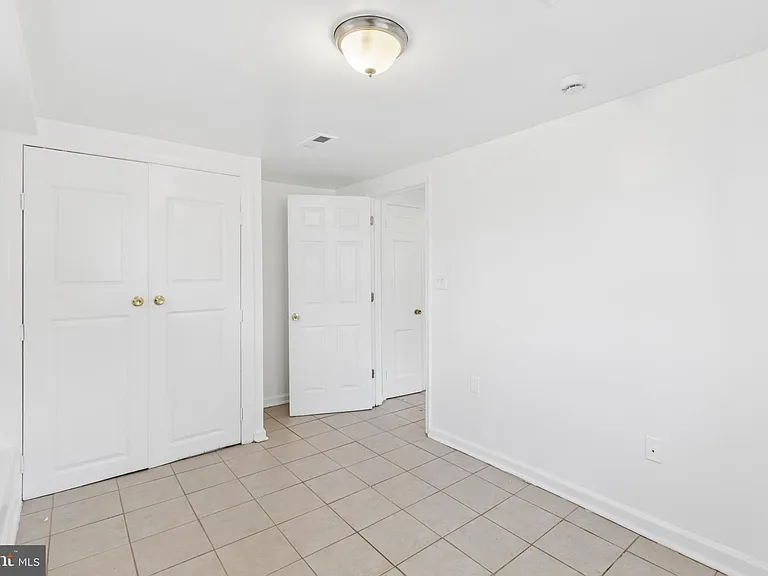 407 Lebaum St SE #4 — Photo 13