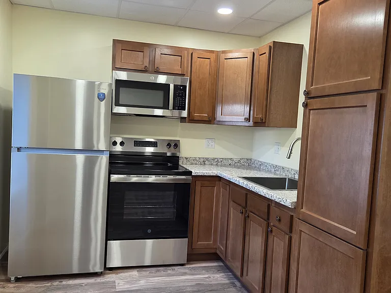 151 Fayette St #101 — Photo 10