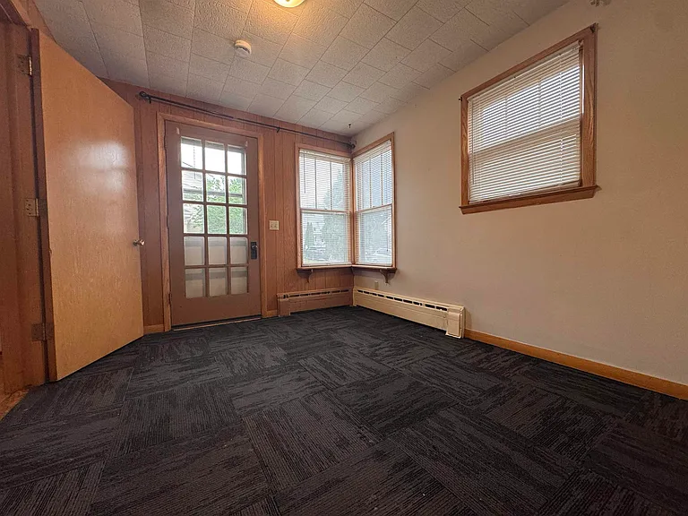 216 W Main St #1 — Photo 17