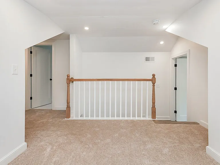 27011 Normandy Rd — Photo 6