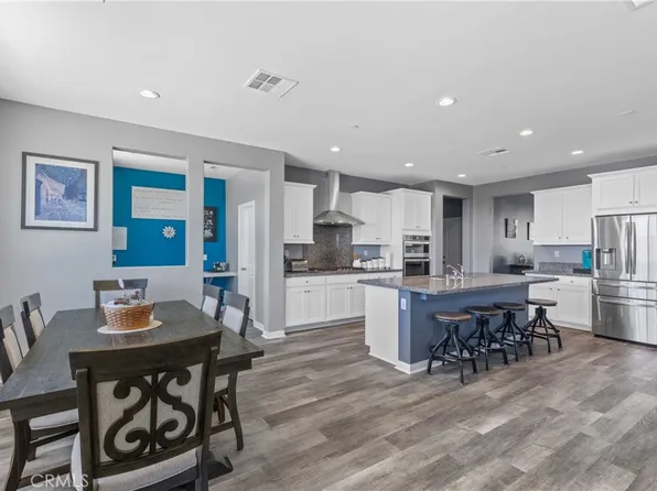 35727 Domaine St, Winchester, CA 92596