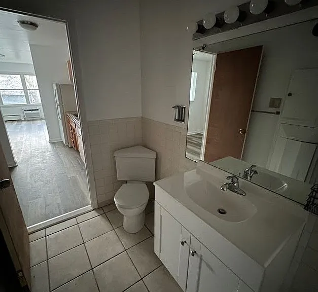 169 Birdseye St #1B — Photo 13