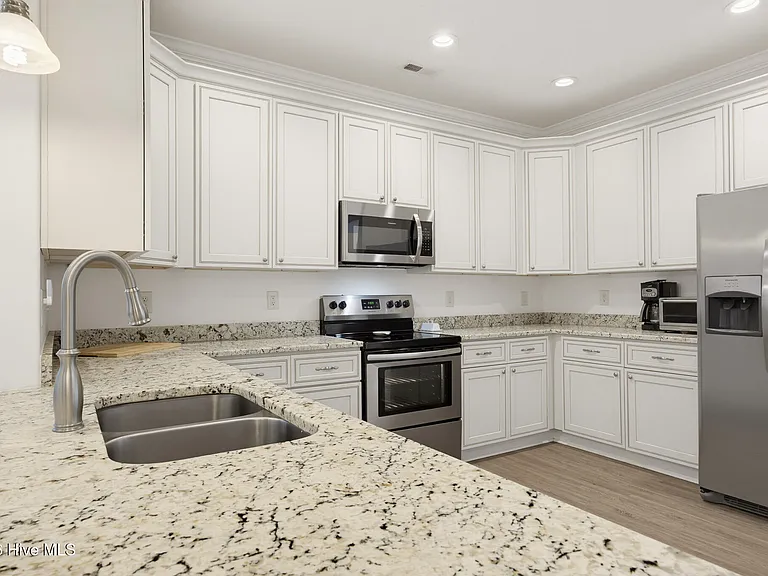 1306 Old Folkstone Rd — Photo 20