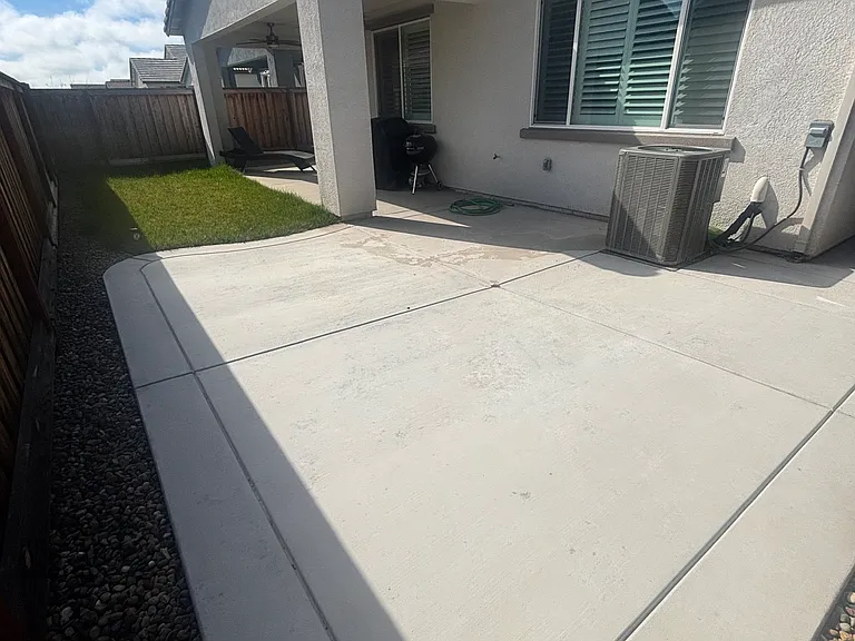 Front Porch Ln — Photo 5