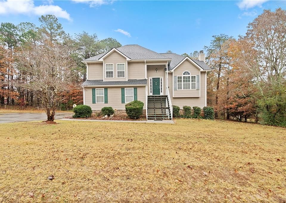 1st image of 65 Hopkins Farm Dr