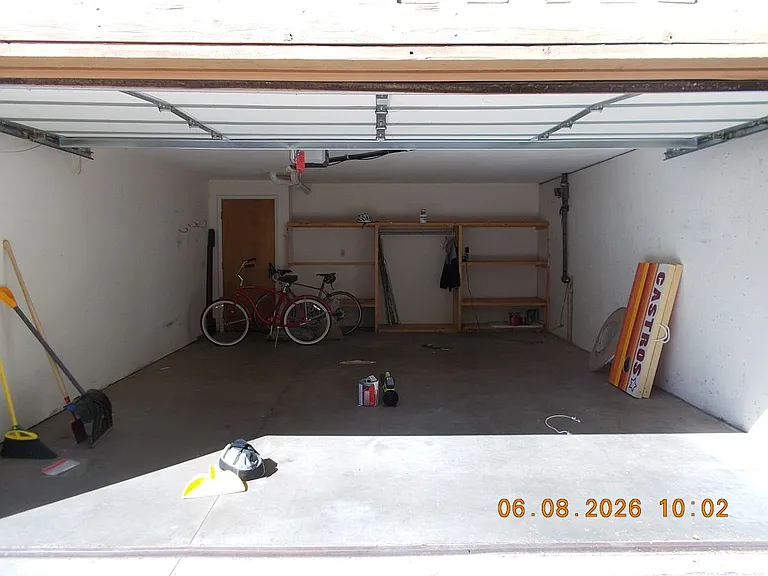 306 Hillcrest Dr #303 — Photo 6