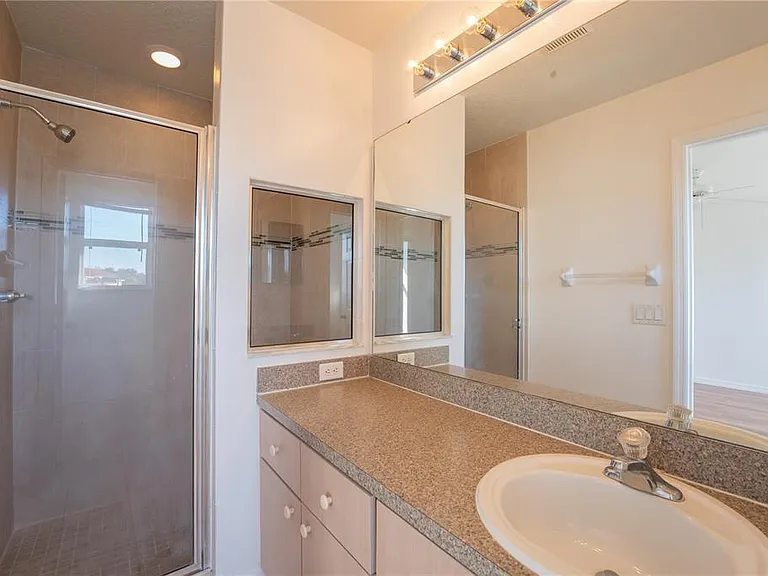 4712 Hemingway House St — Photo 14