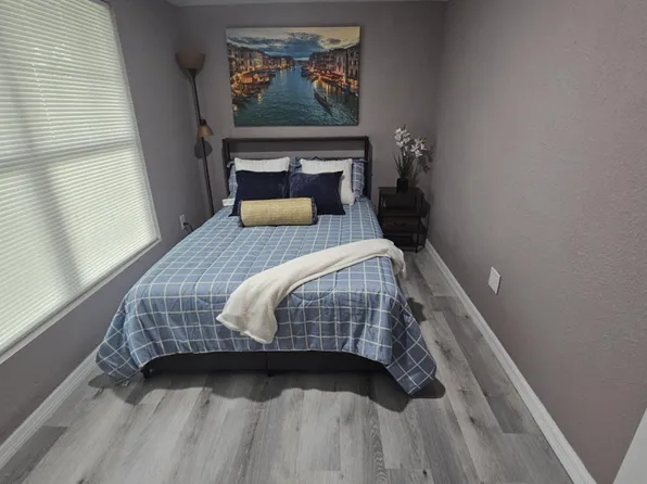 (undisclosed Address), Holiday, FL 34691