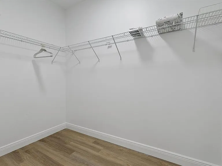 4306 Joseph St — Photo 15