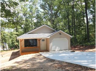 910 Ann Dr, Seneca, SC 29678