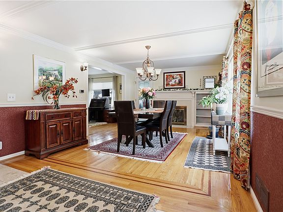 4th image of 131 Edgemere Dr