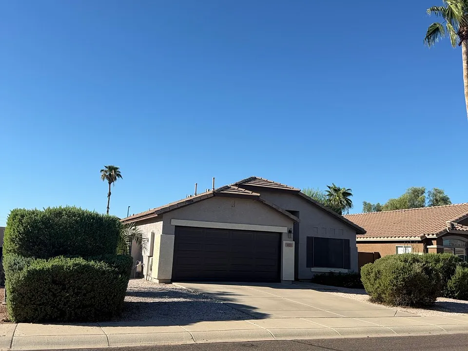 3921 E Derringer Way