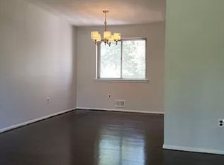 9 Robert Ter, Jackson, NJ