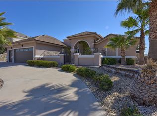 1078 Whirl Away Dr, El Paso, TX 79936