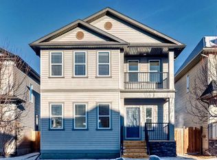 105 S Elgin Meadows Cir SE, Calgary, AB T2Z 0R9