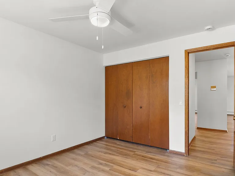 526 W Franklin St #4 — Photo 14