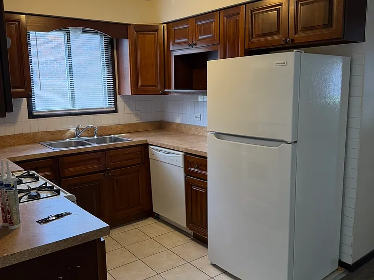 5916 Corey Ln #2B — Photo 6