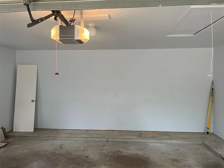 1806 Dublin Dr — Photo 34