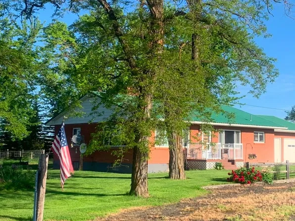 2715 Syron Rd, Nezperce, ID 83543