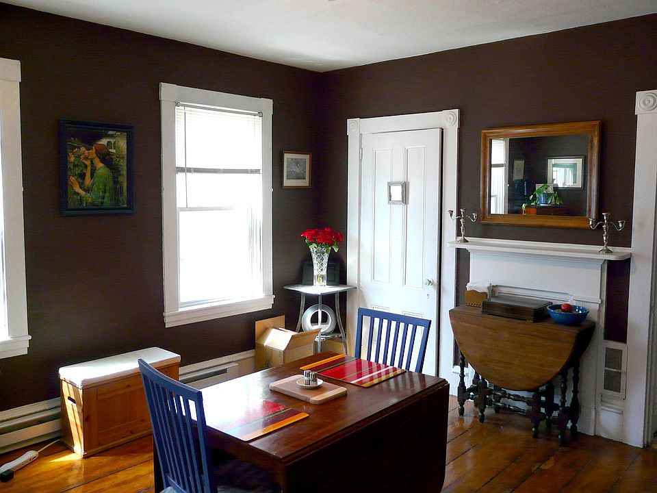 2nd image of 130 Pitman St Floor 2