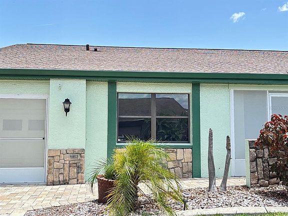 4th image of 2606 LOCKSLEY STREET #2606