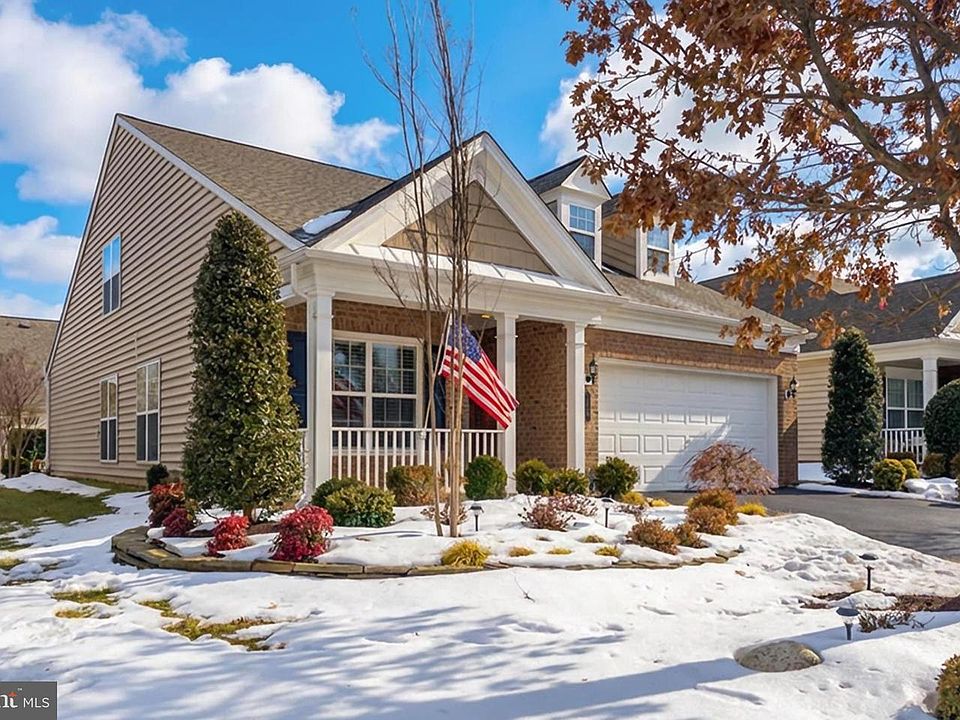 1st image of 20687 Golden Ridge Dr