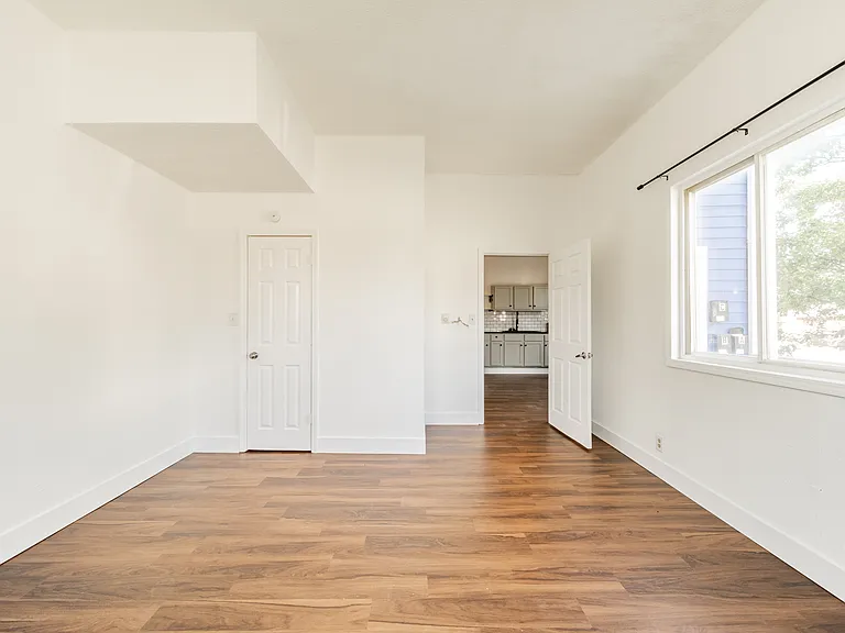1701 Fletcher Ave #A — Photo 7