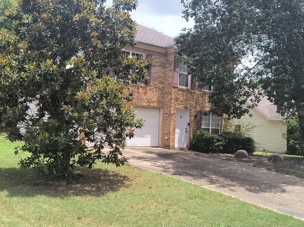 121 Cedar Grove Pkwy, Maylene, AL 35114