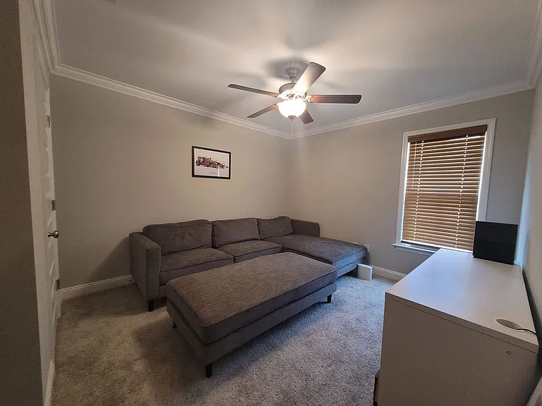 3925 Duke Ct — Photo 13