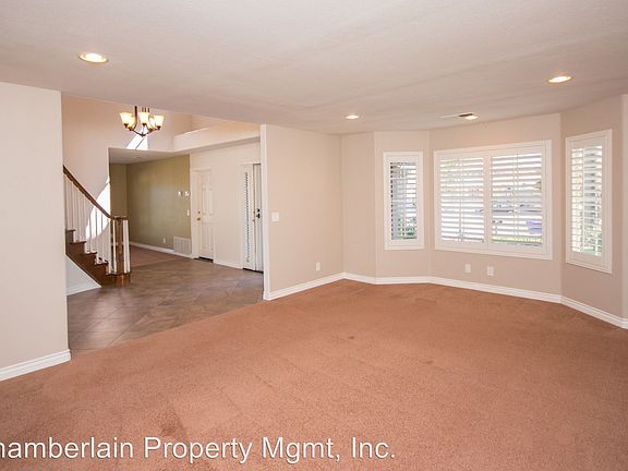 3rd image of 3942 Stanford Dr
