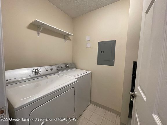 4th image of 3021 Birch Row Dr APT 6