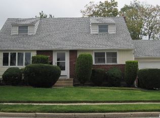 3761 Ferndale Dr, Wantagh, NY 11793