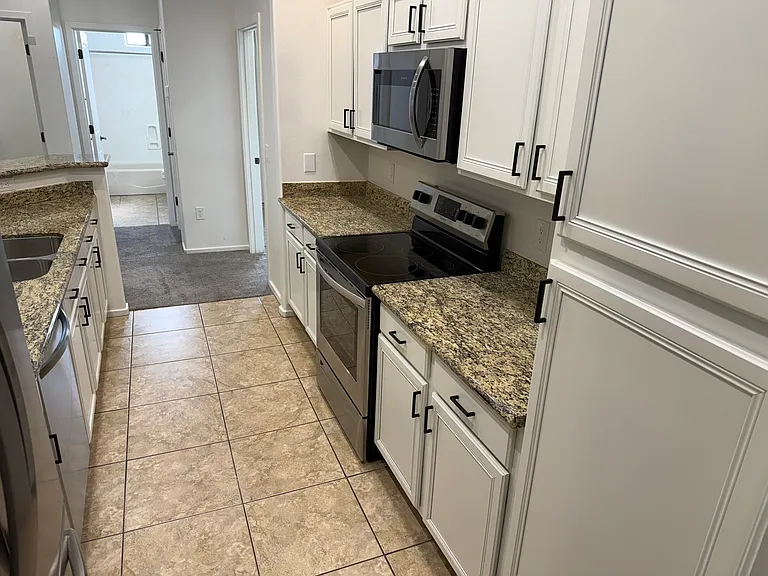 2028 E River Rd #203 — Photo 10