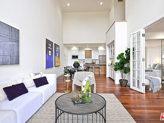 4th image of 2276 S Beverly Glen Blvd Unit 305