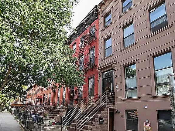 3rd image of 276 Quincy St #2F