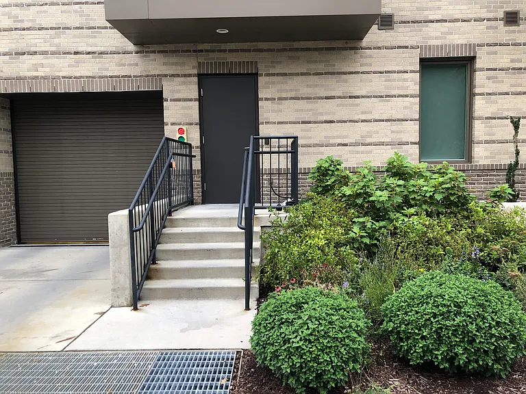 Pennsylvania Ave SE — Photo 13