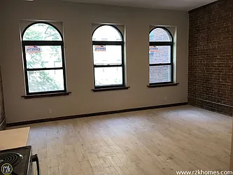 Rented by Realty 2000 Corp