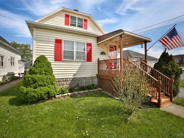 90 Gibbons St, Lackawanna, NY 14218