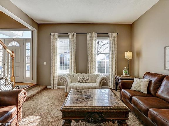 4th image of 1116 Aspen Dr