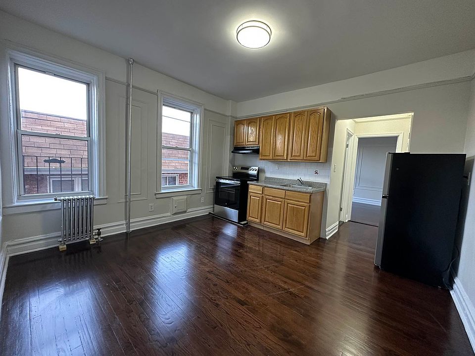 1st image of 4853 45th St APT C3