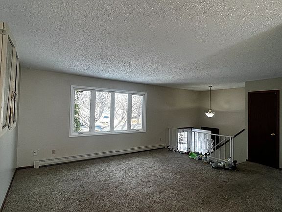 3rd image of 307 Remington Ave
