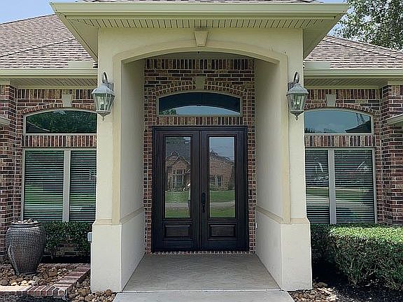 3rd image of 8070 E Ashford Park