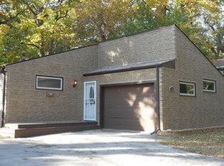 10550 S Prospect Ave, Chicago, IL 60643