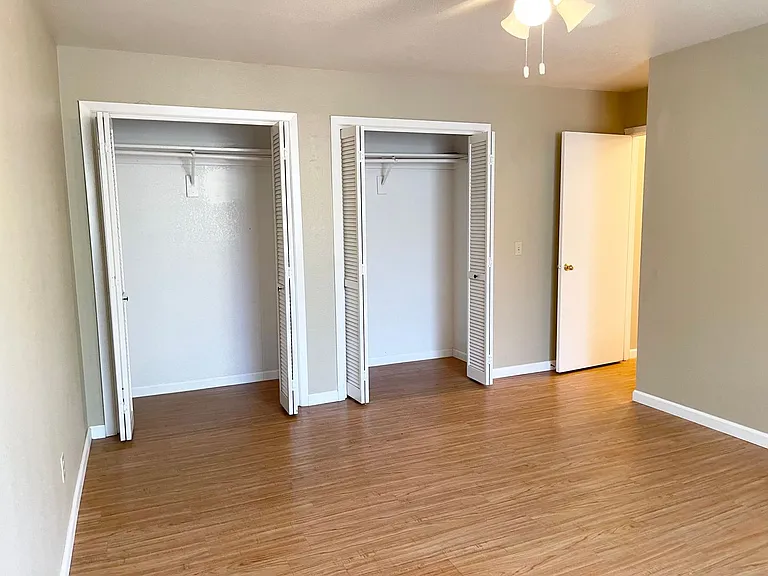 8713 Windsor Rd — Photo 7