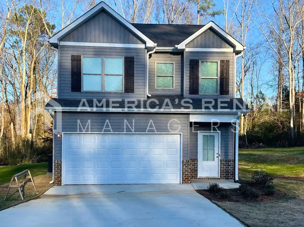 334 Buckhorn Cir, Weaver, AL 36277