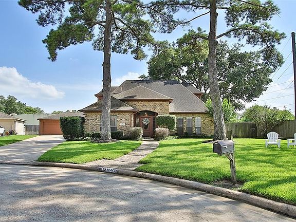 3rd image of 18319 Elmdon Dr