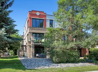 3356 Carling Ave, Ottawa, ON K2H 0A7