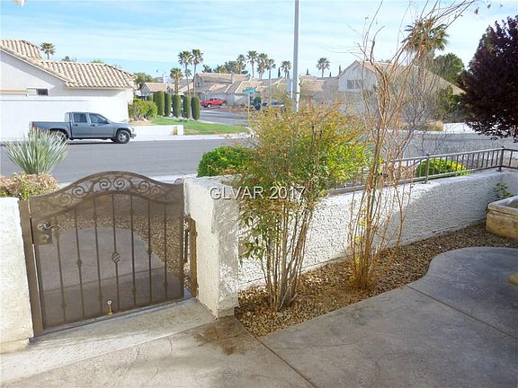 2nd image of 9921 Mahogany Grove Ln